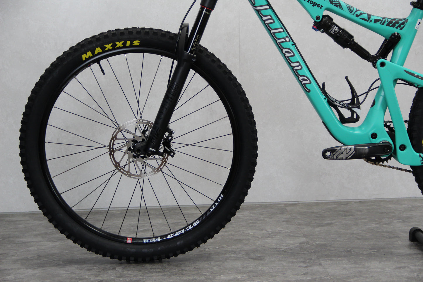 2017 Santa Cruz Juliana 5010 / Furtado