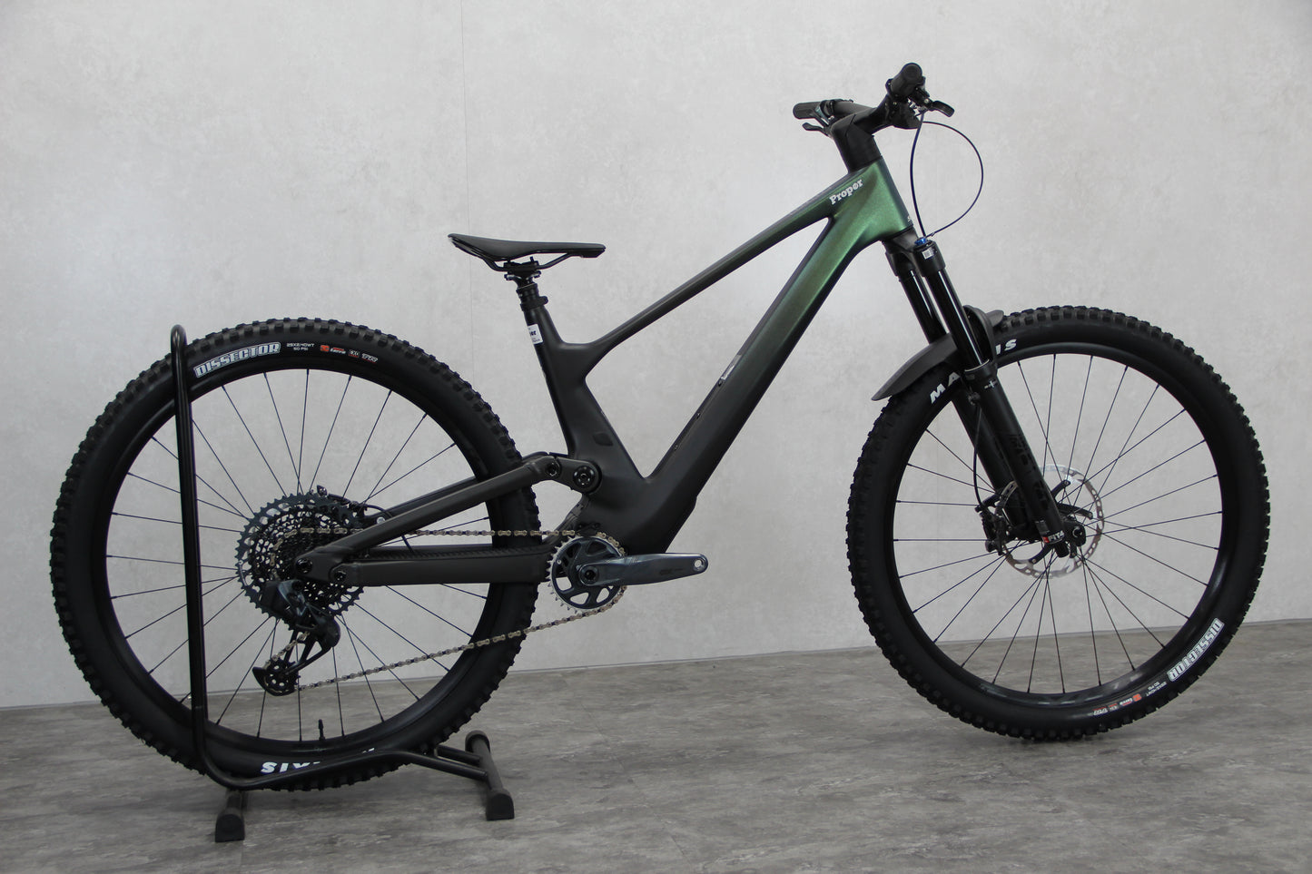 2023 Scott Genius 910
