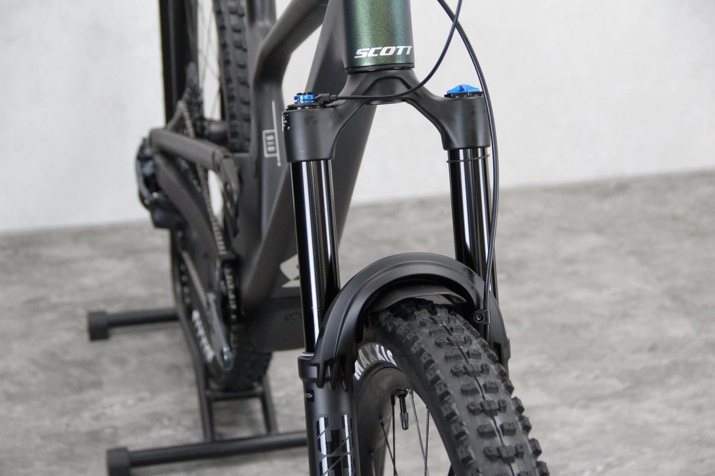 2023 Scott Genius 910