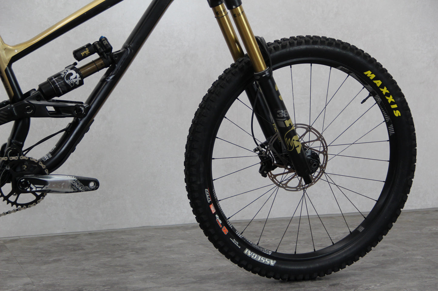 2020 Commencal Clash