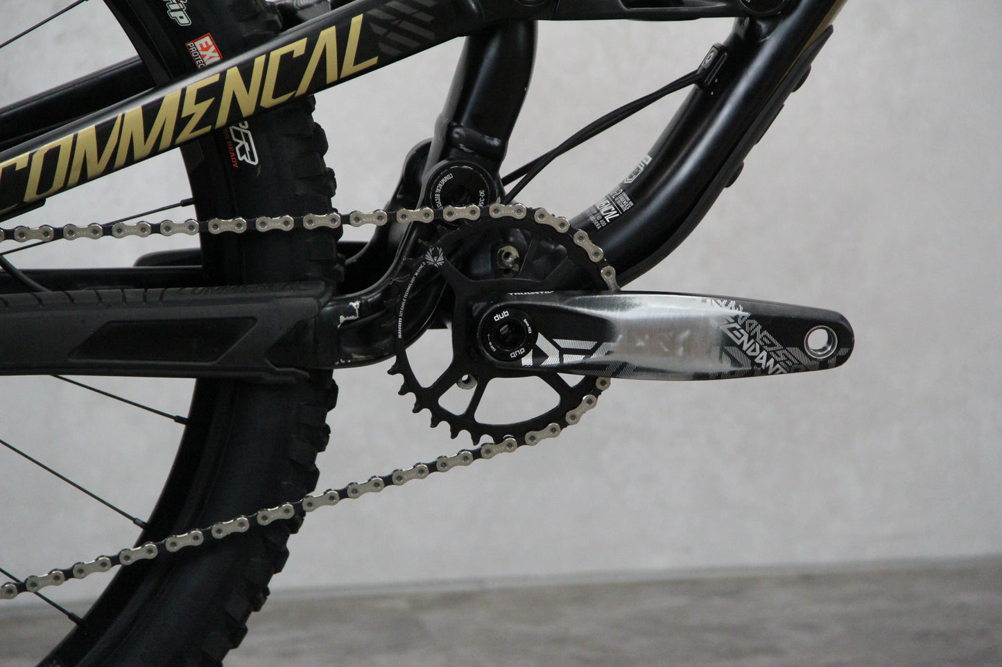 2020 Commencal Clash