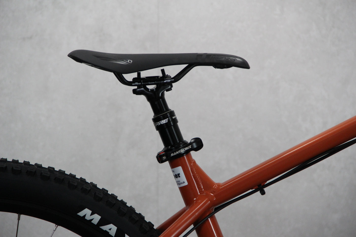 2019 Santa Cruz Chameleon