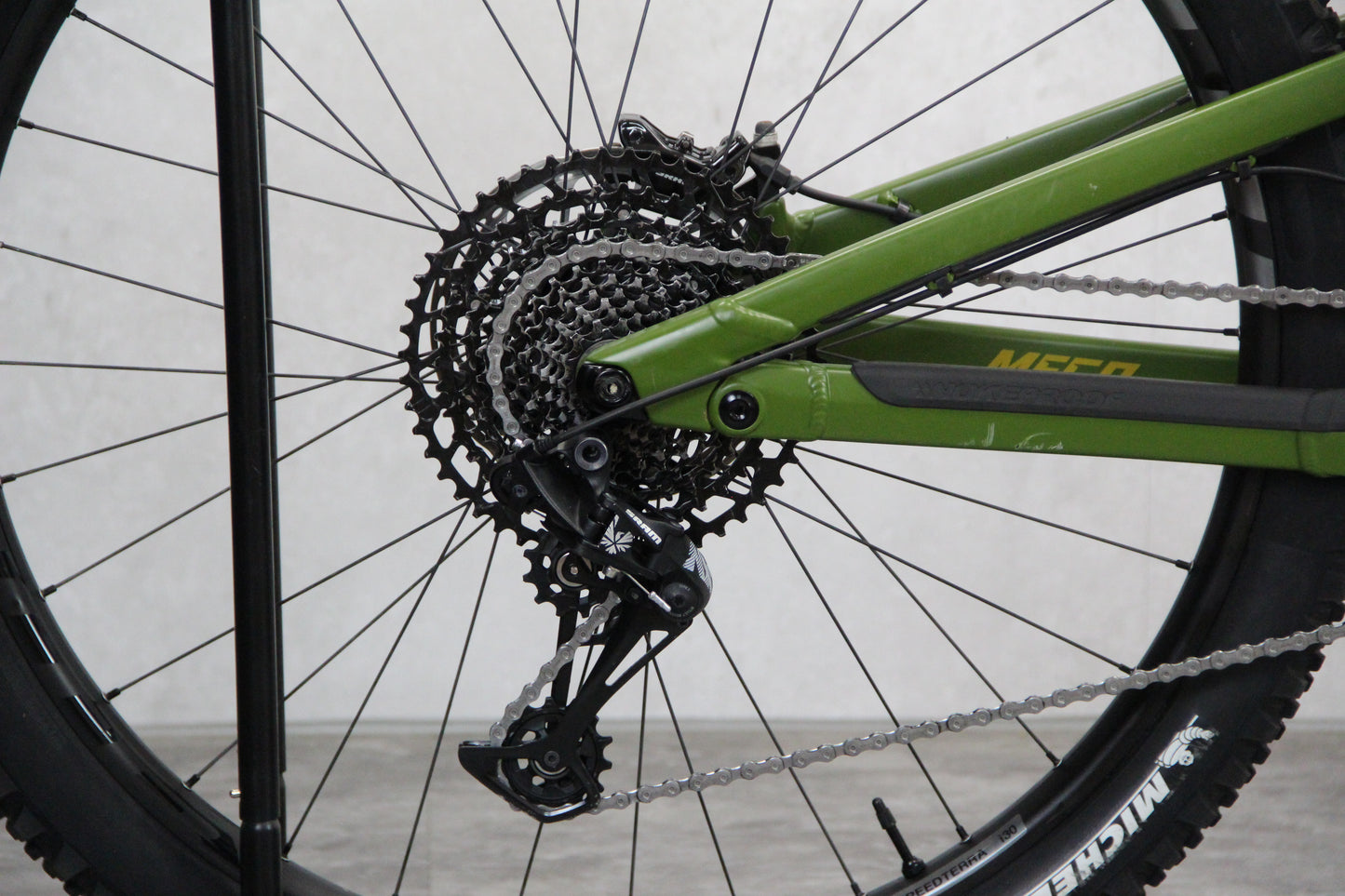 2020 Nukeproof Mega