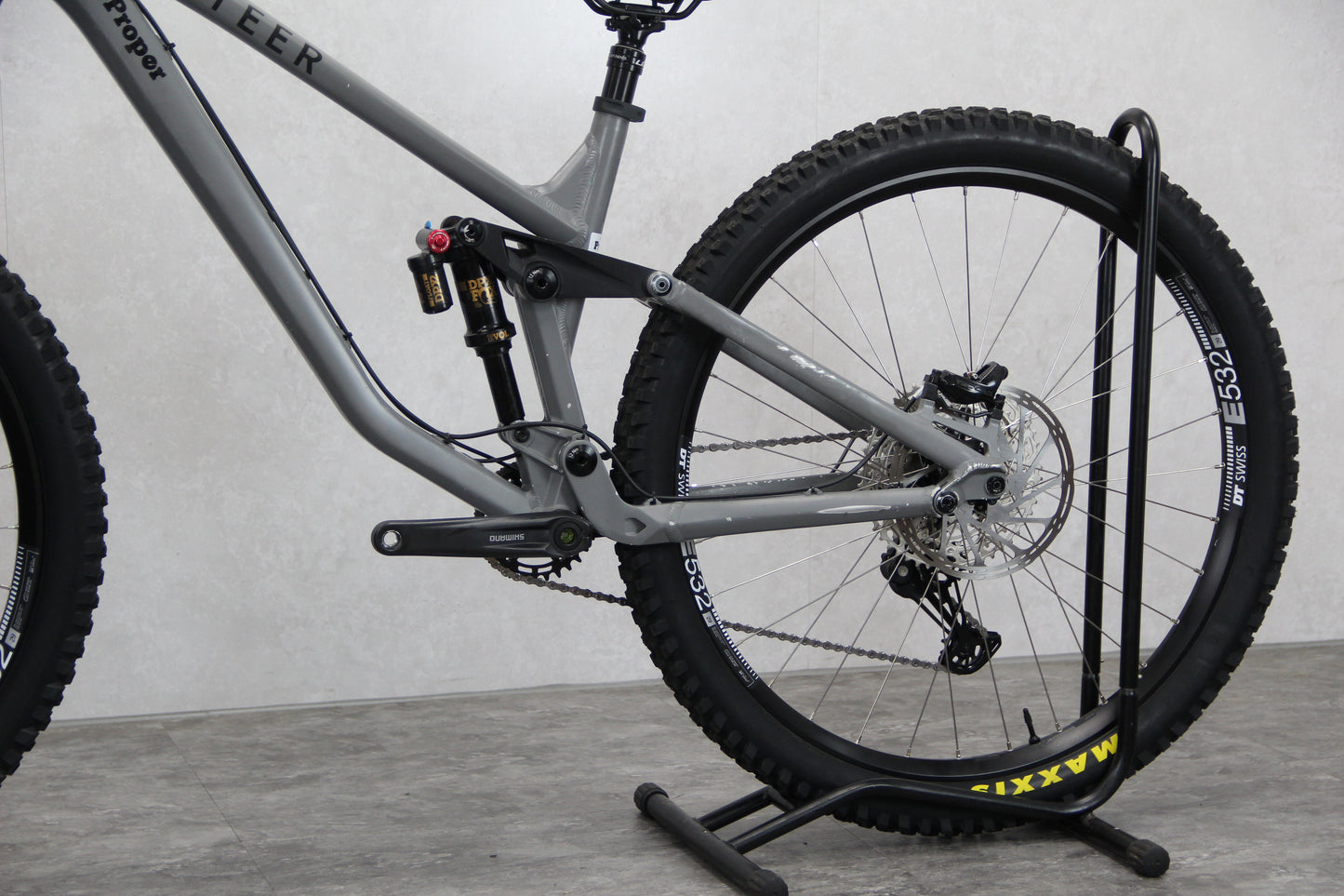 2022 Privateer 141