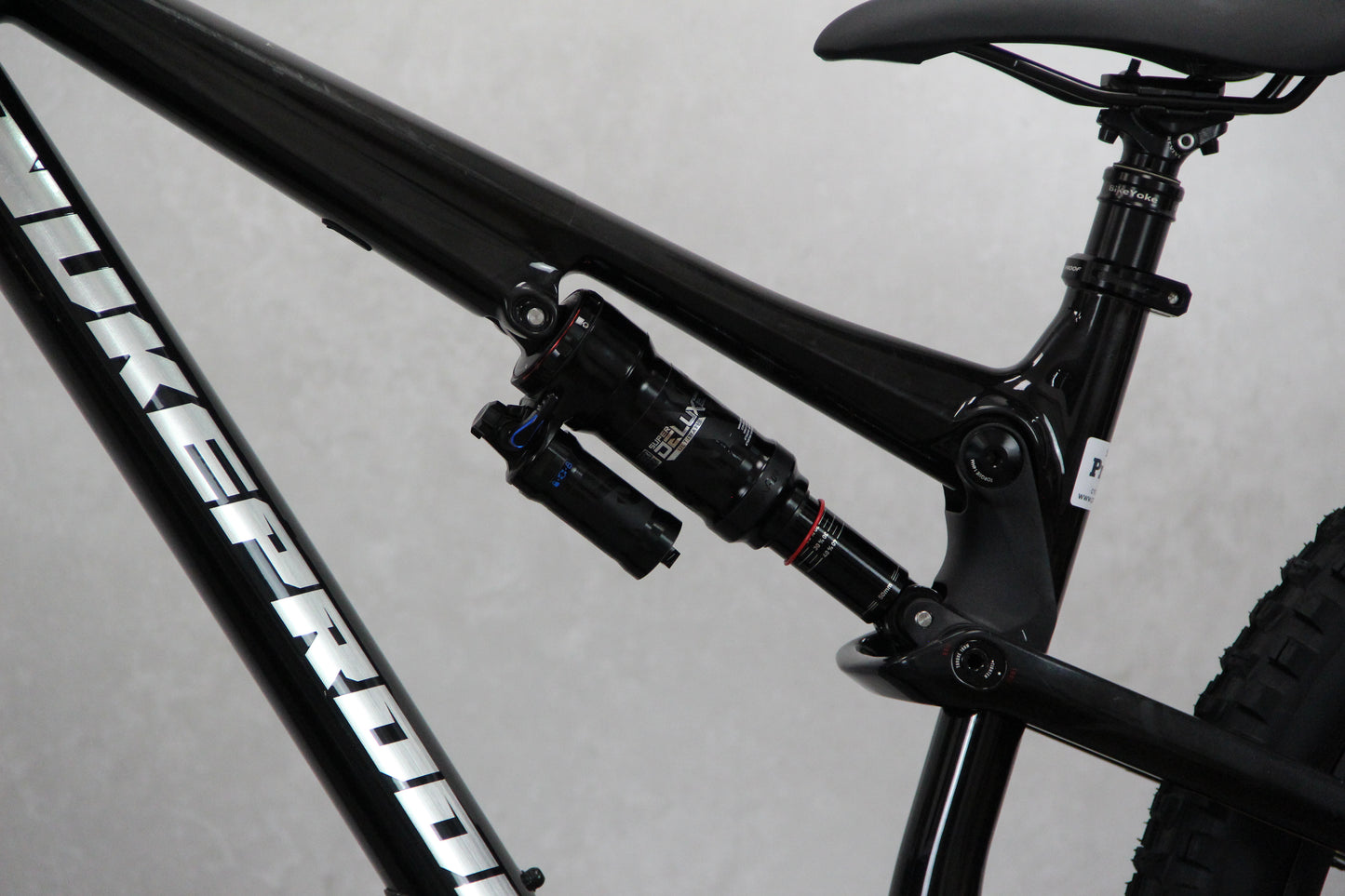 2023 Specialized Status
