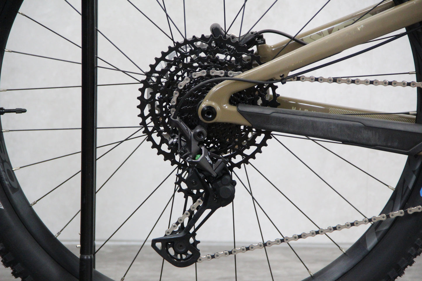 2023 Specialized Status