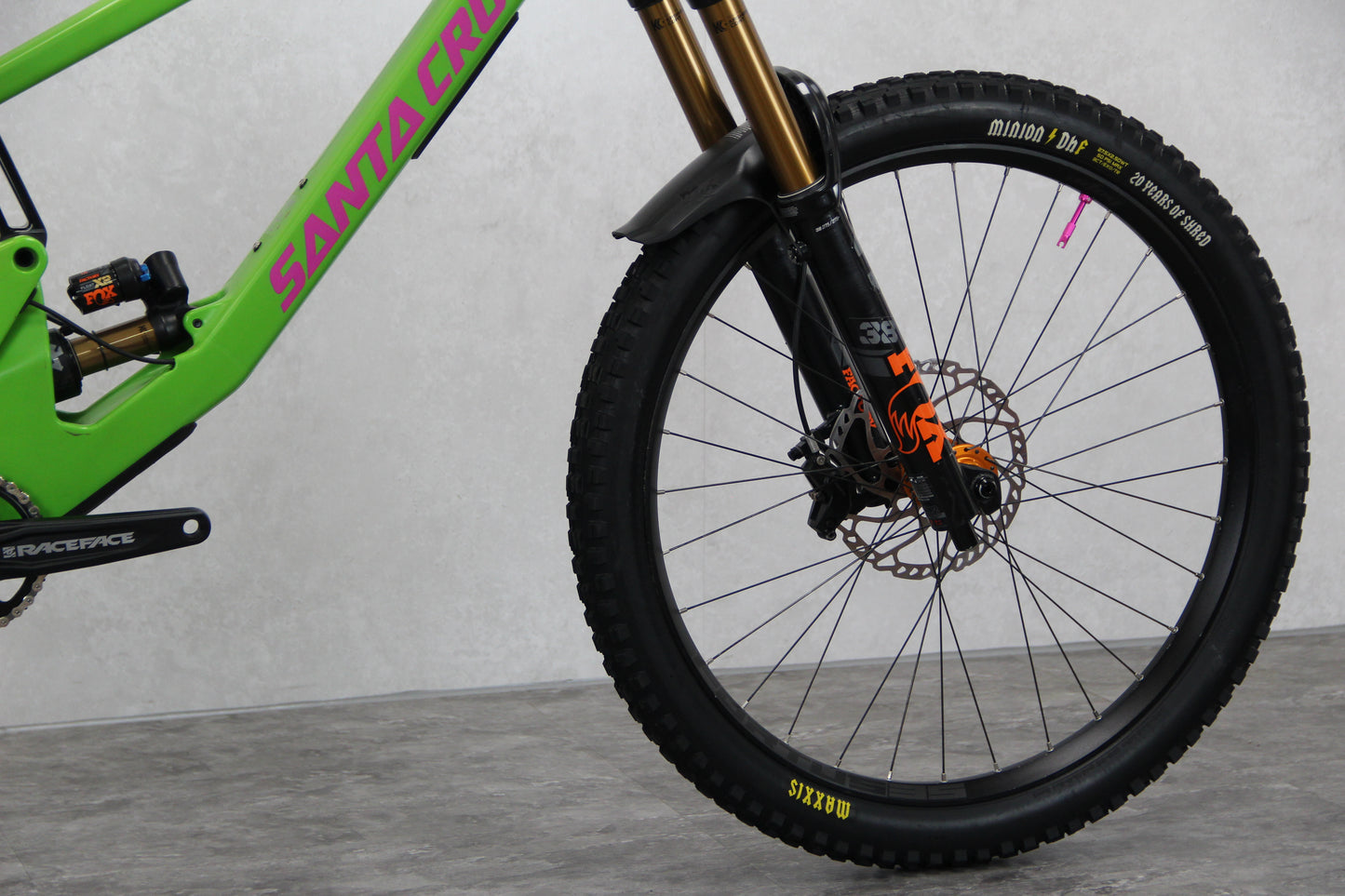 2022 Santa Cruz Nomad