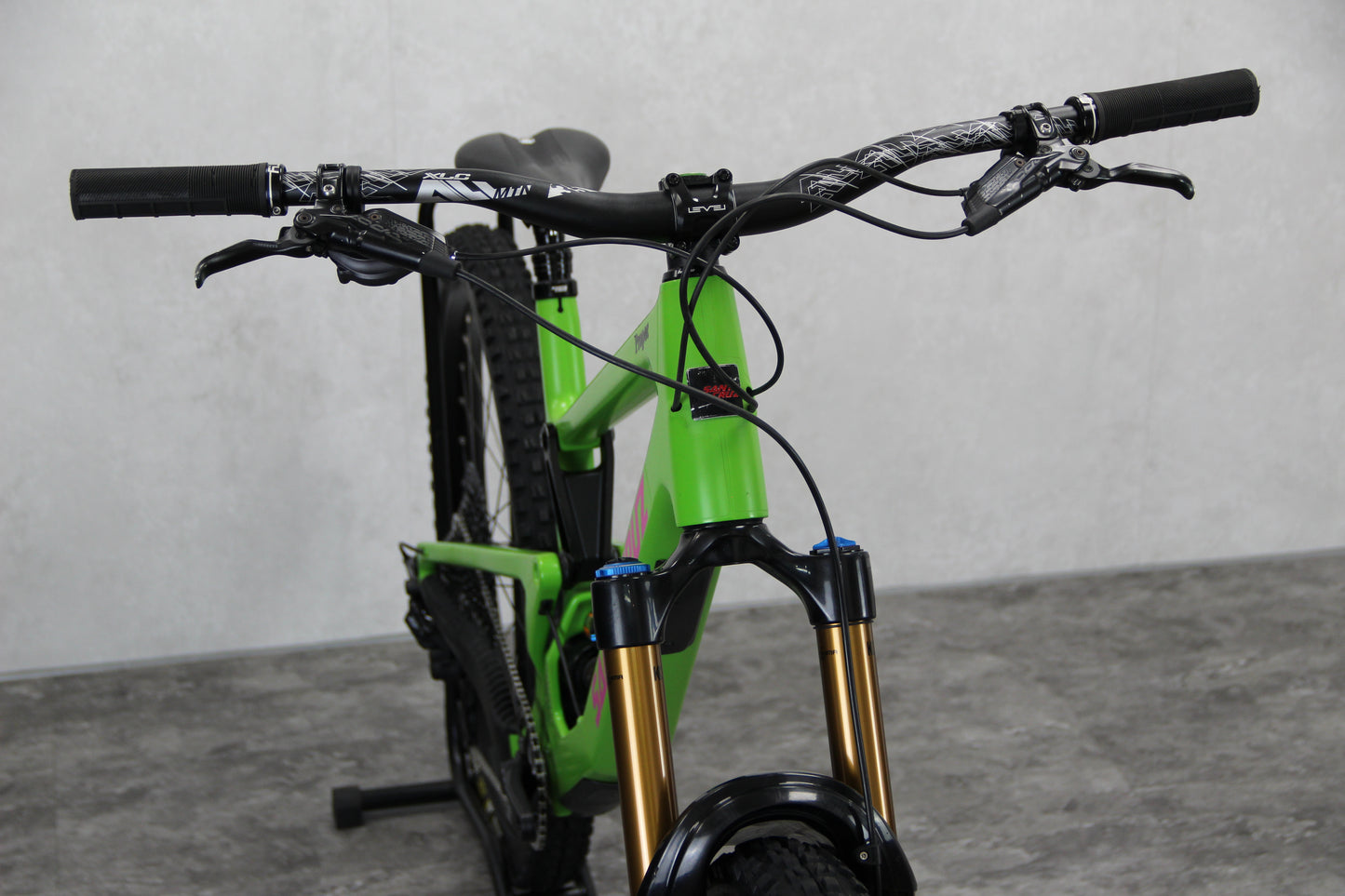 2022 Santa Cruz Nomad