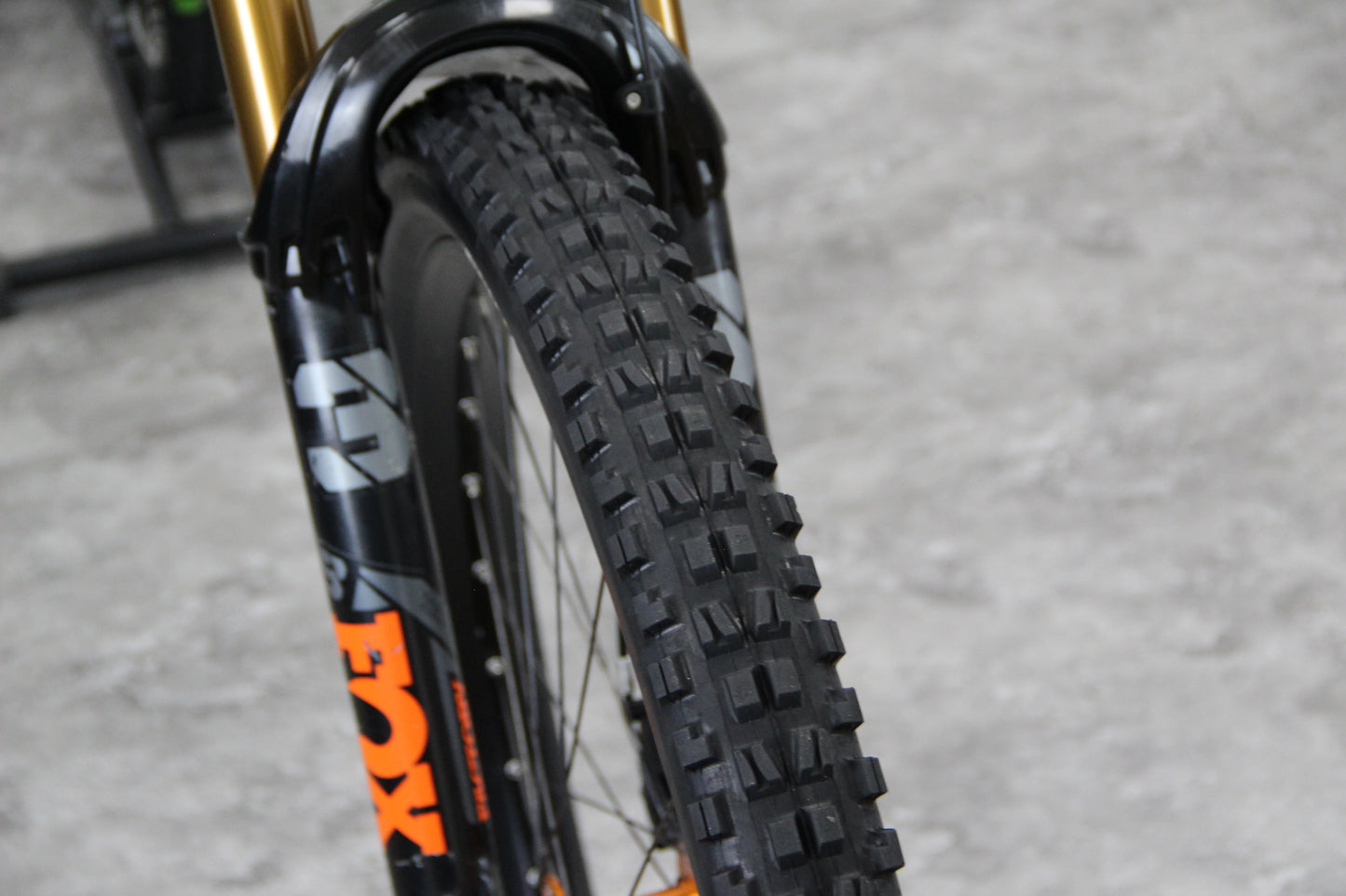 2022 Santa Cruz Nomad
