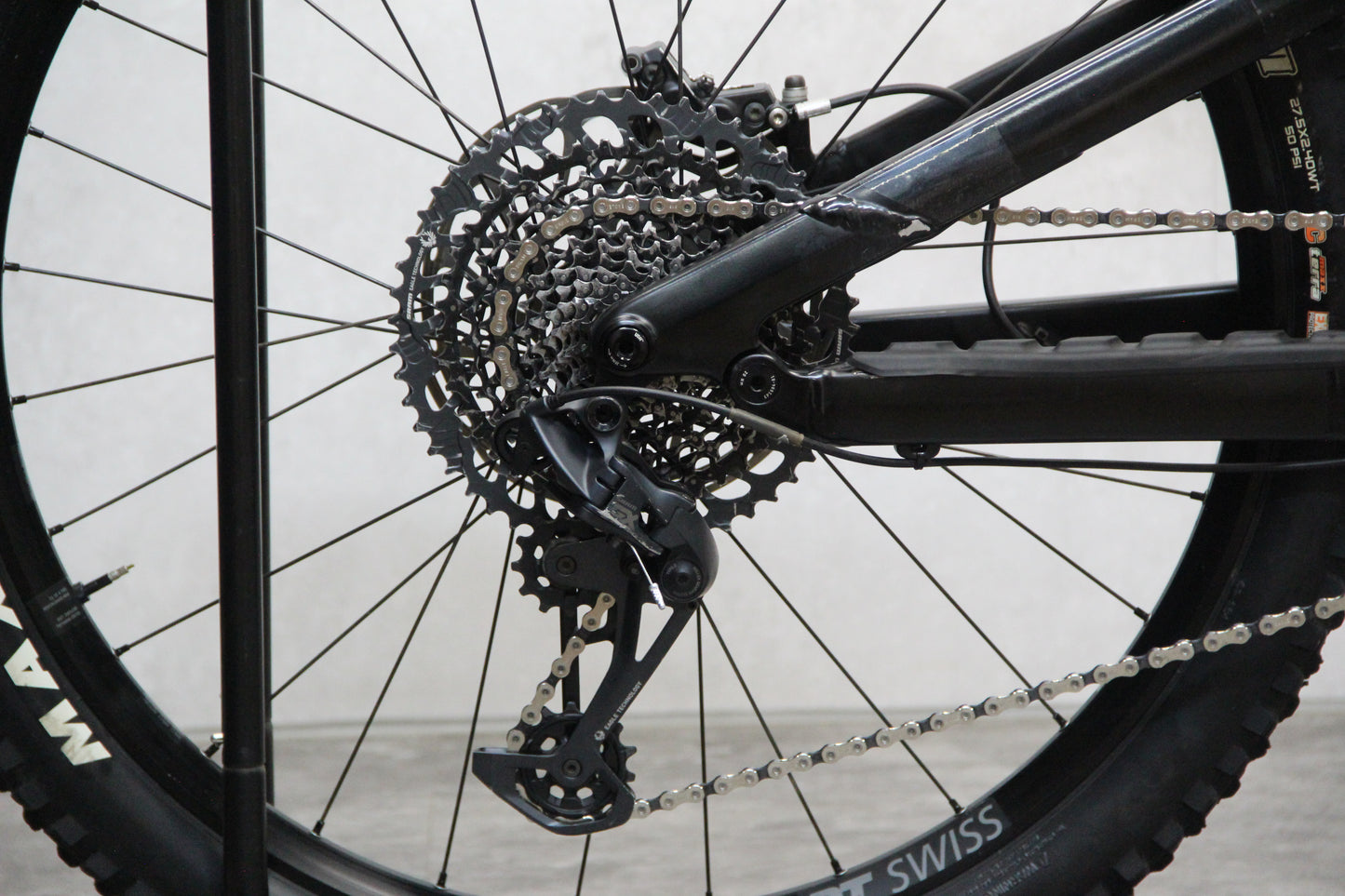 2023 Canyon Spectral