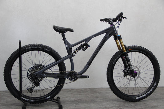 2023 Nukeproof Reactor
