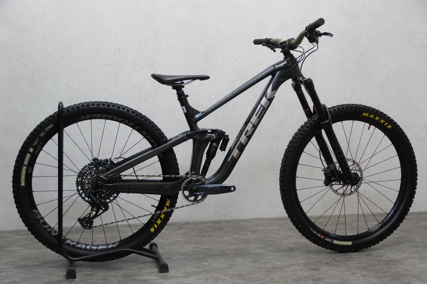 2021 Trek Slash 8