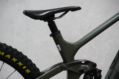 2022 Trek Slash
