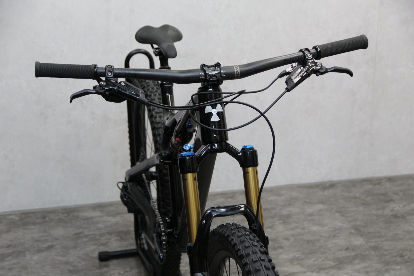 2023 Nukeproof Reactor