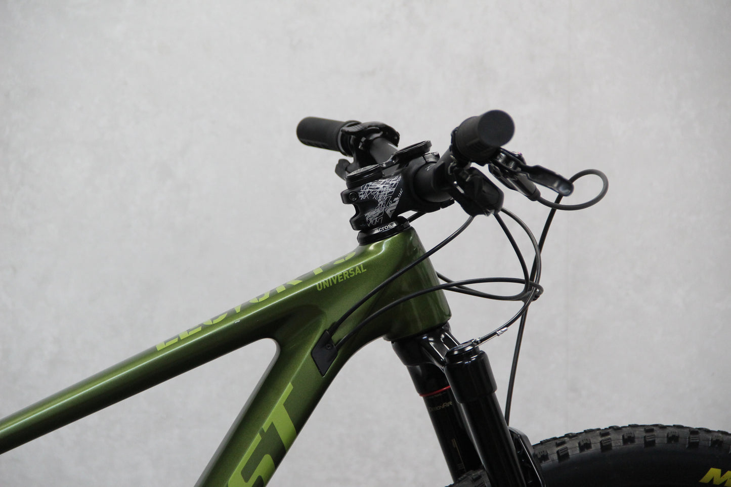 2022 Ghost Lector FS