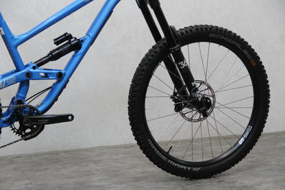 2020 Commencal Clash