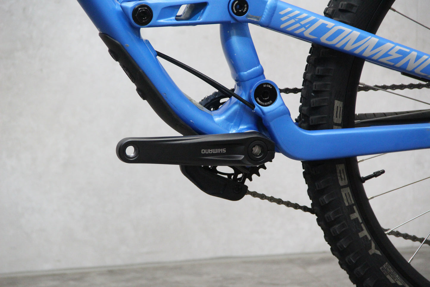 2020 Commencal Clash