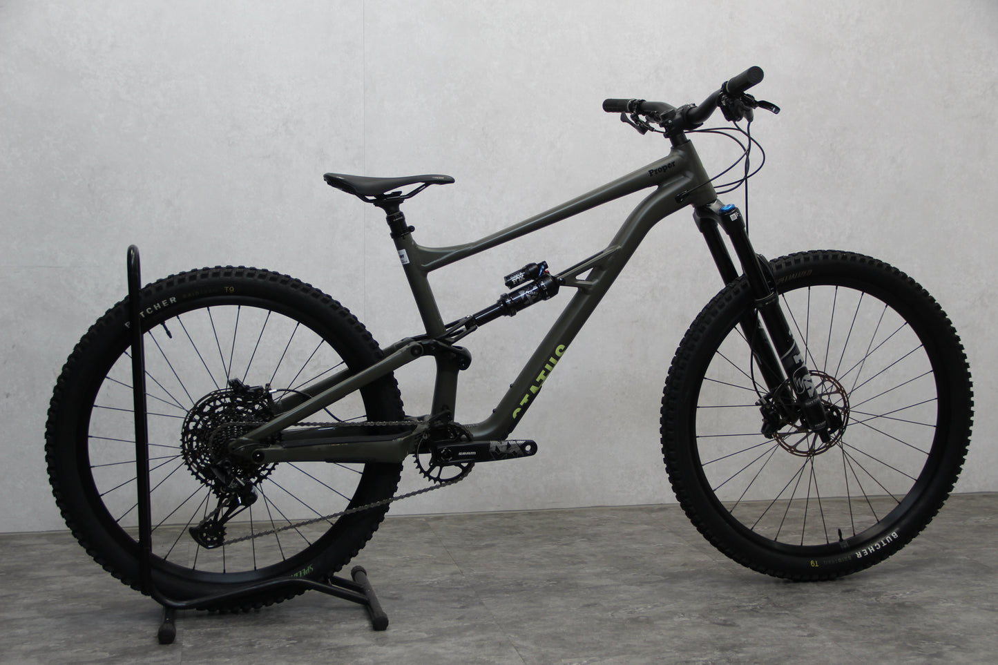 2022 Specialized Status 140