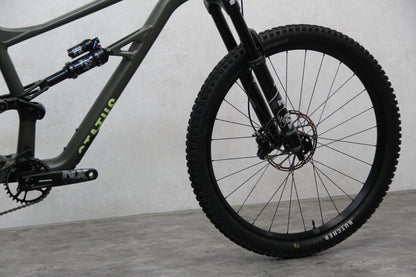 2022 Specialized Status 140