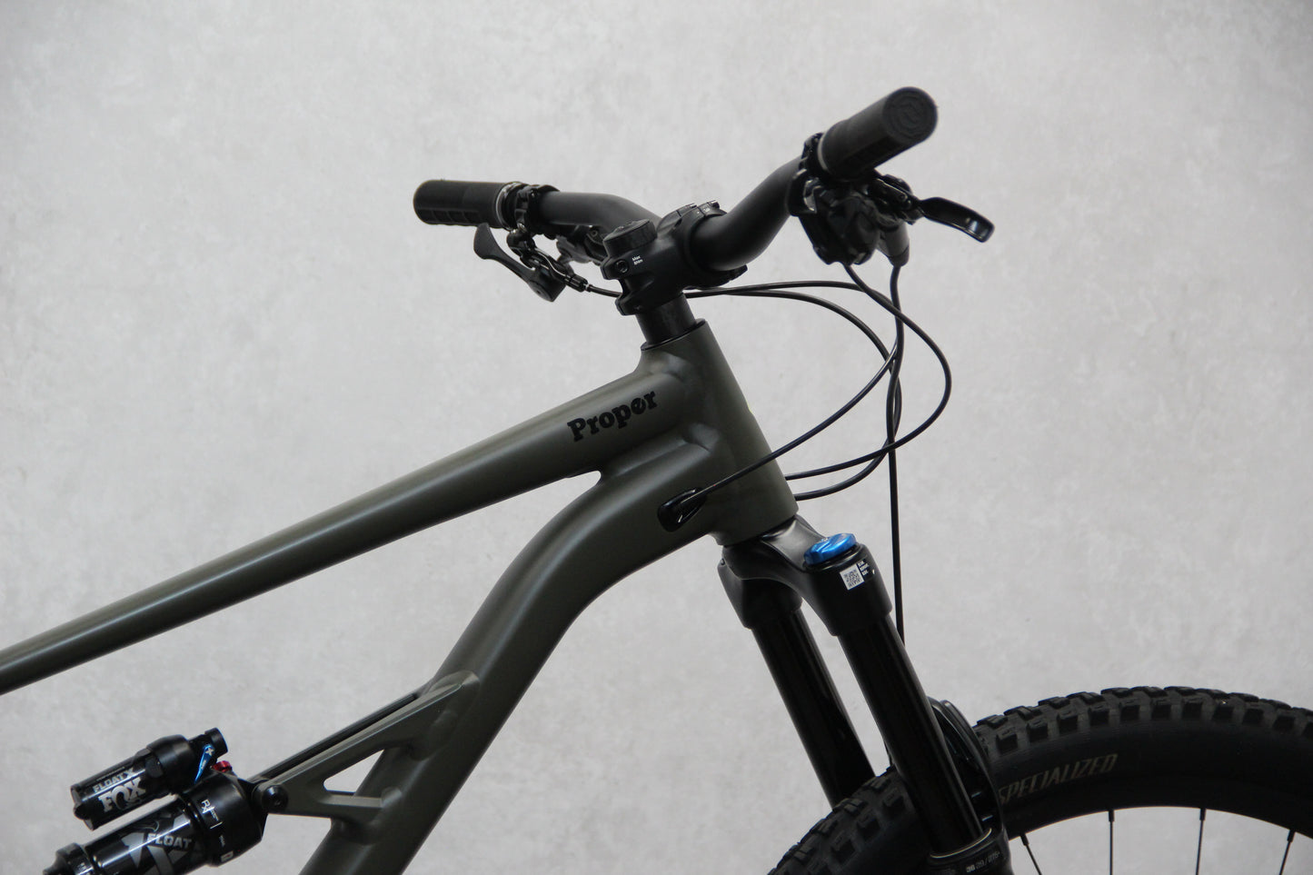 2022 Specialized Status 140