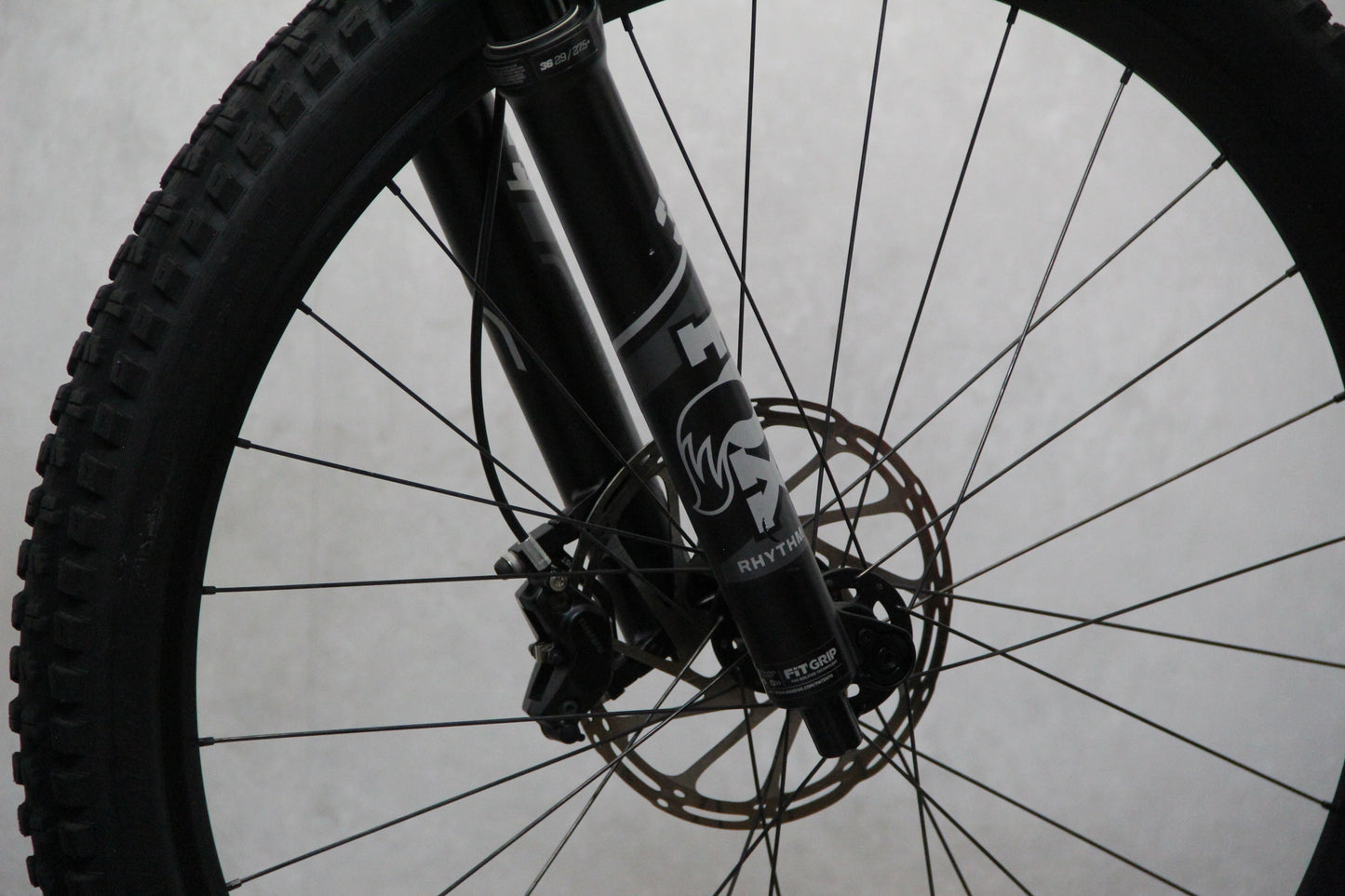 2022 Specialized Status 140