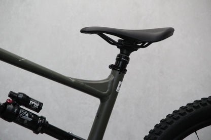 2022 Specialized Status 140