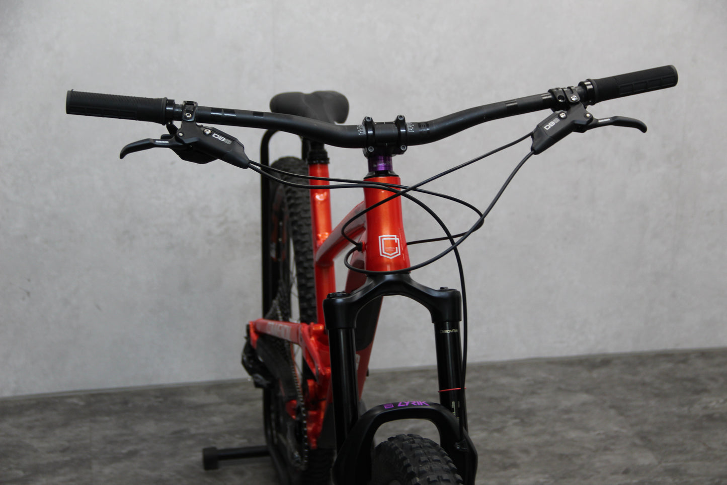 2020 Commencal Clash