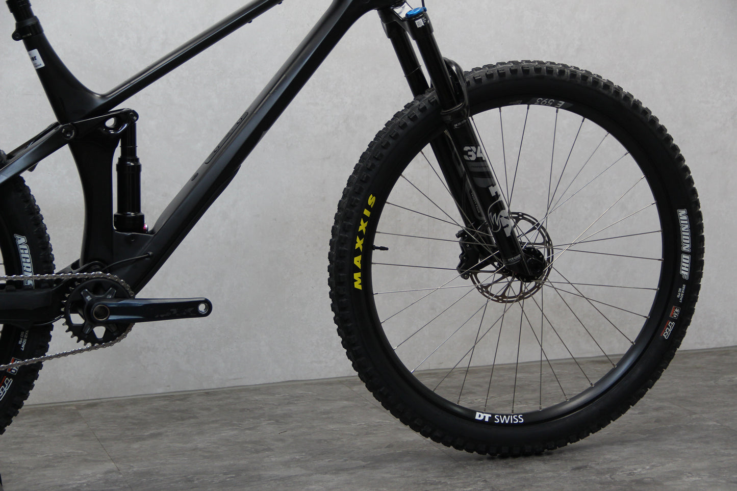 2022 YT IZZO