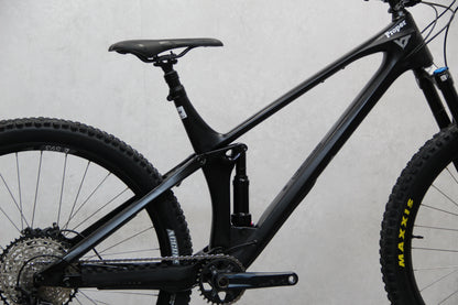 2022 YT IZZO