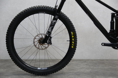 2022 YT IZZO