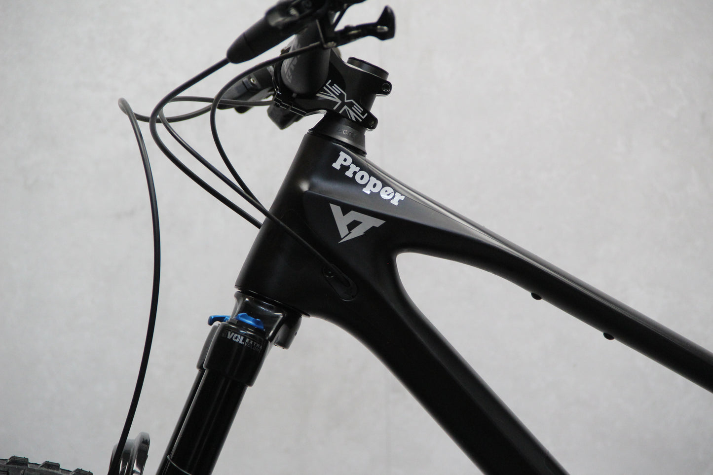 2022 YT IZZO