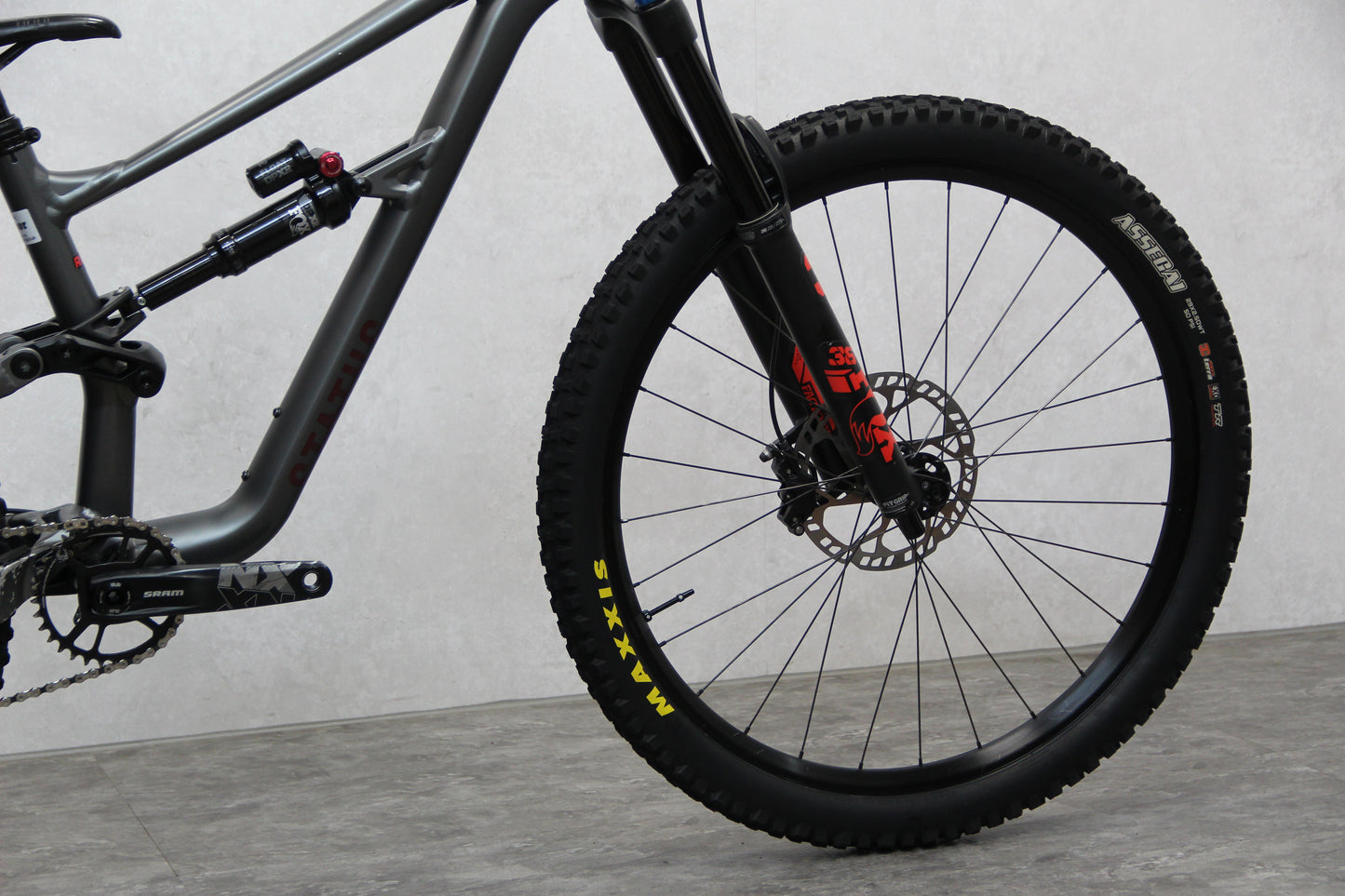 2021 Specialized Status 160