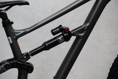 2021 Specialized Status 160