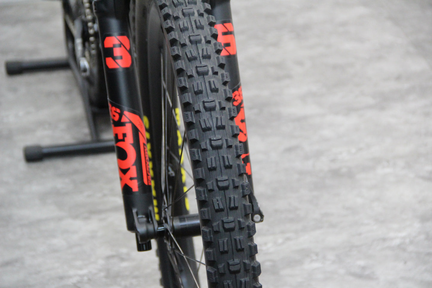 2021 Specialized Status 160