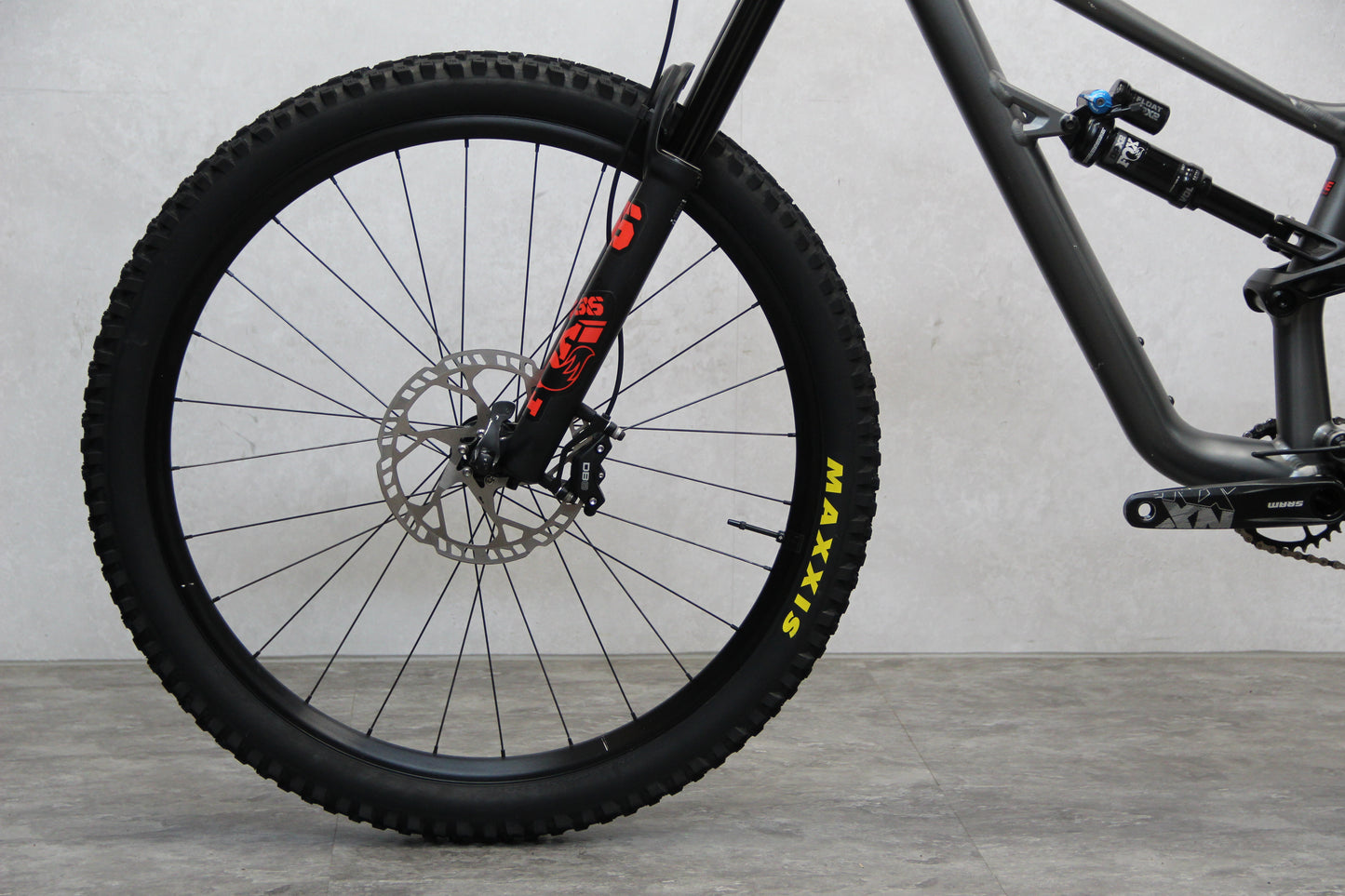 2021 Specialized Status 160