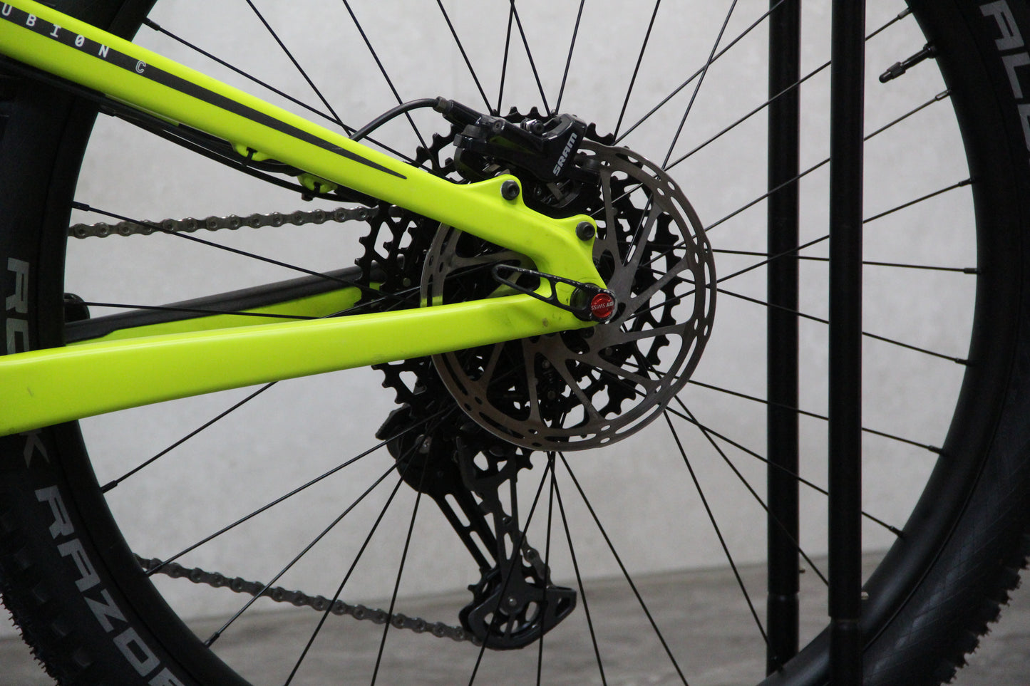 2018 Juliana Roubion (Santa Cruz Bronson)