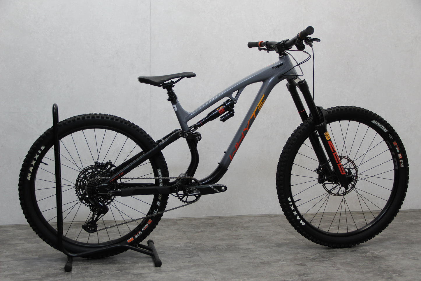 2025 Whyte G180