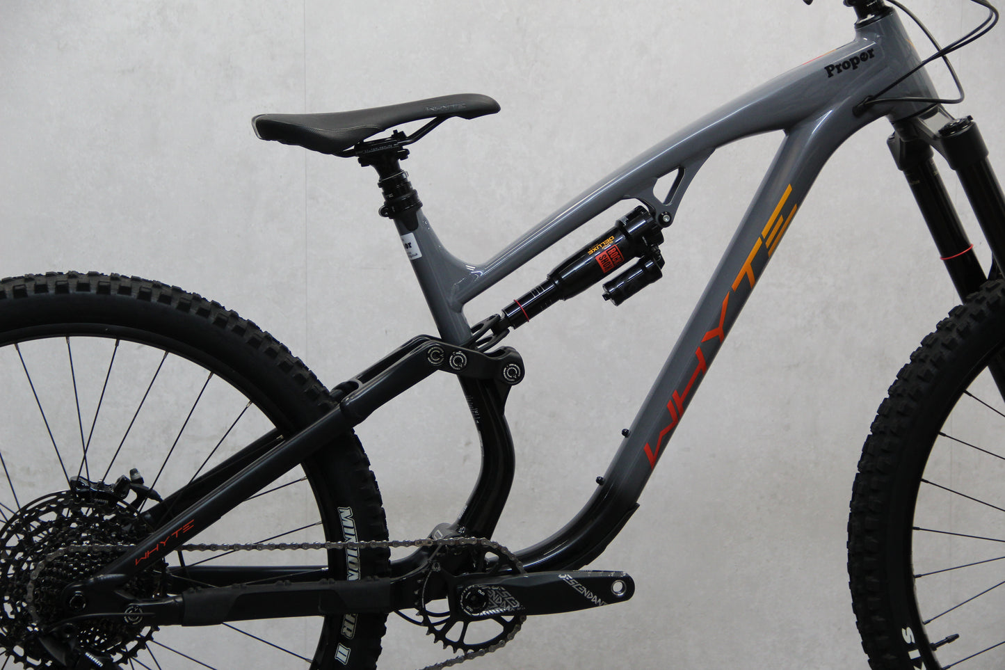 2025 Whyte G180