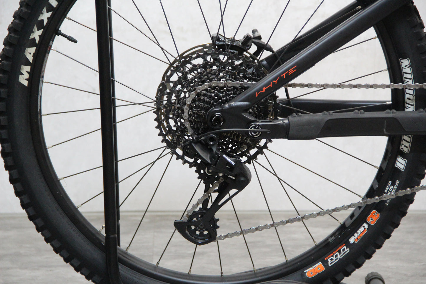 2025 Whyte G180