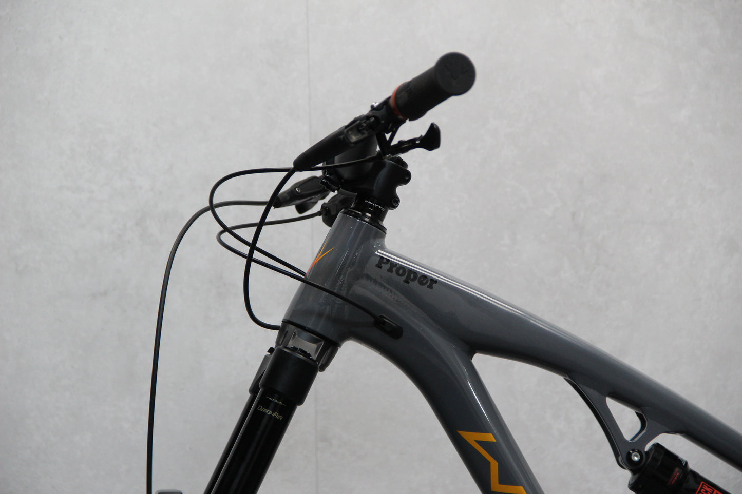 2025 Whyte G180