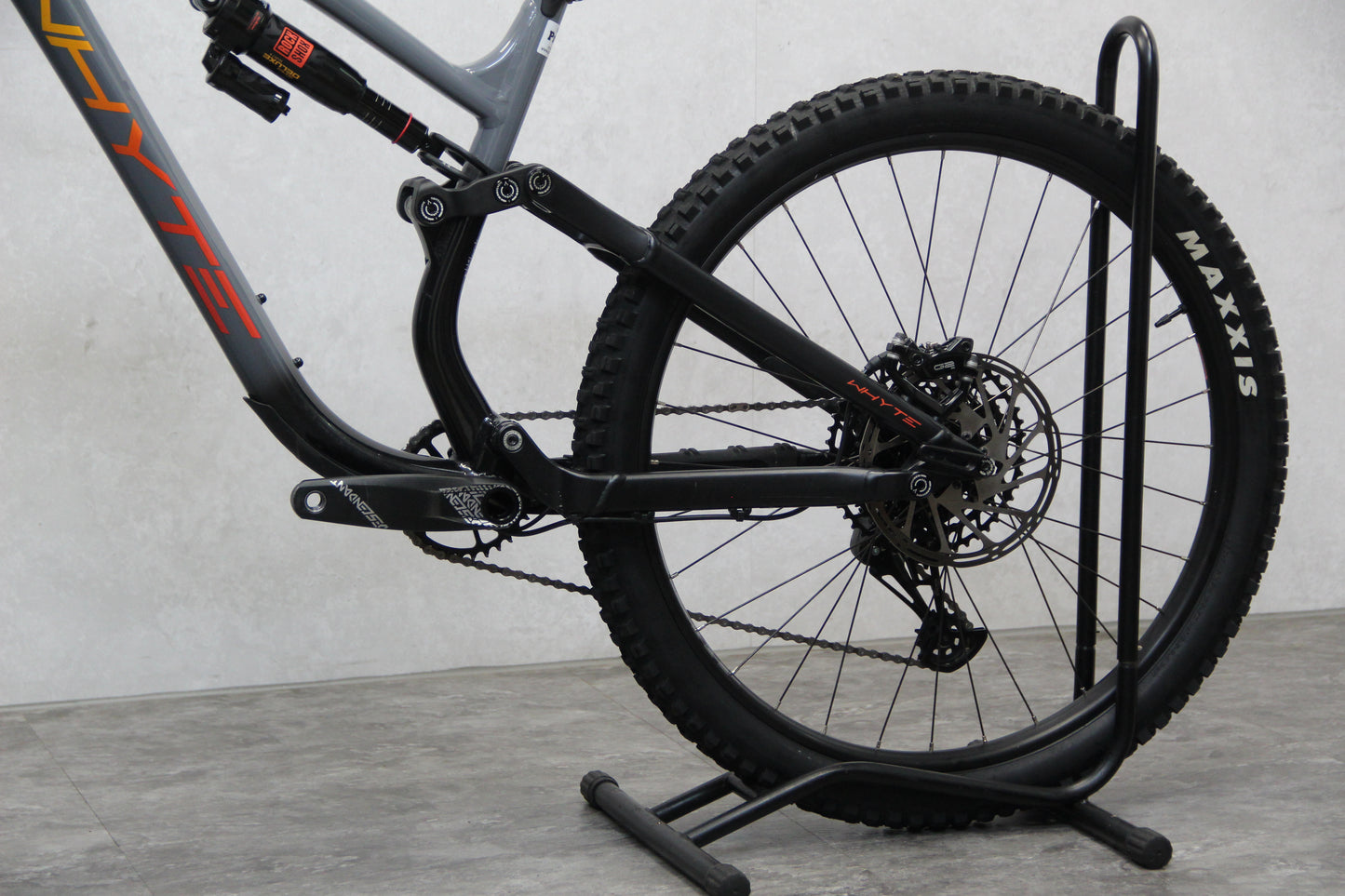 2025 Whyte G180