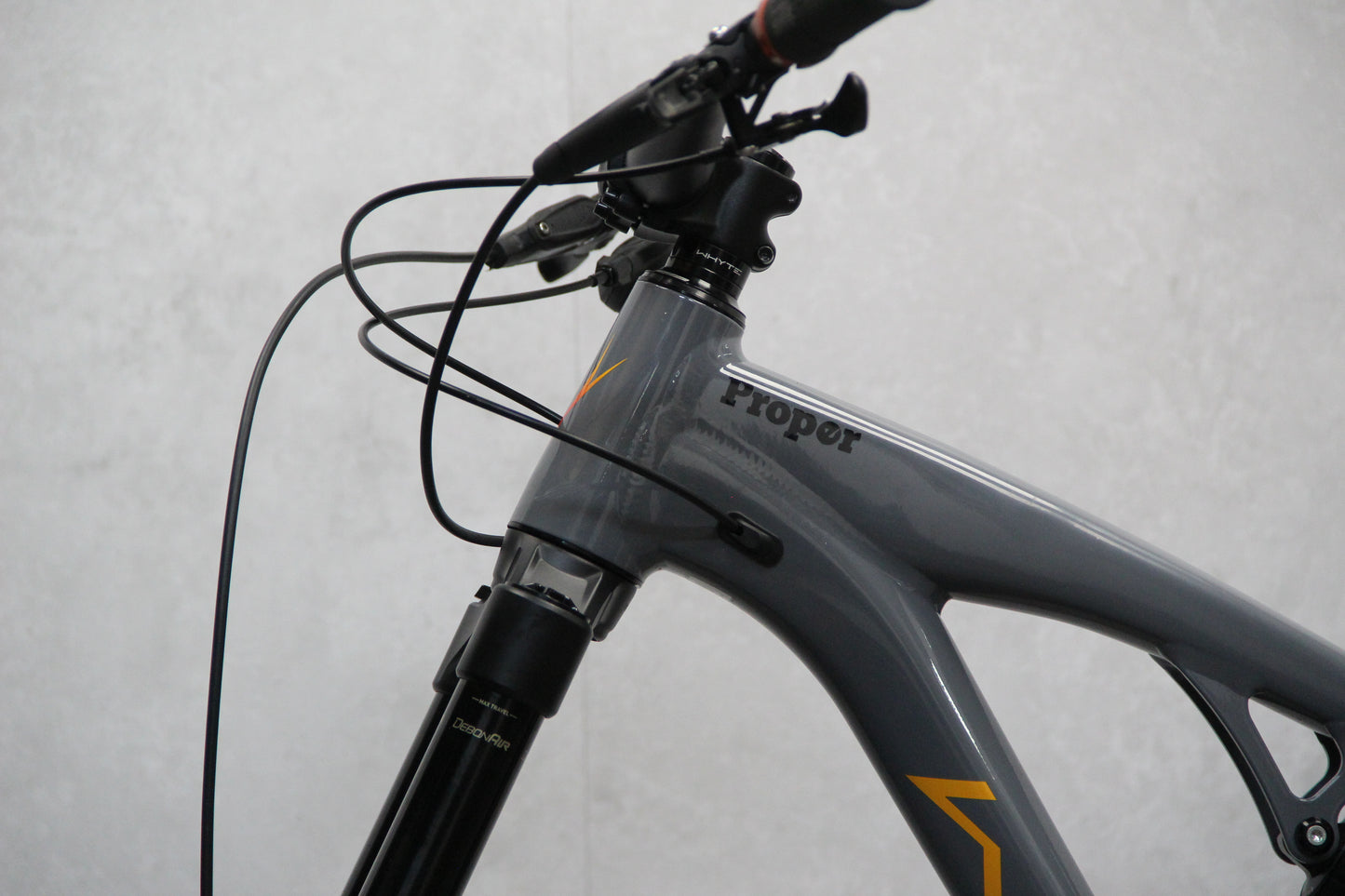 2025 Whyte G180
