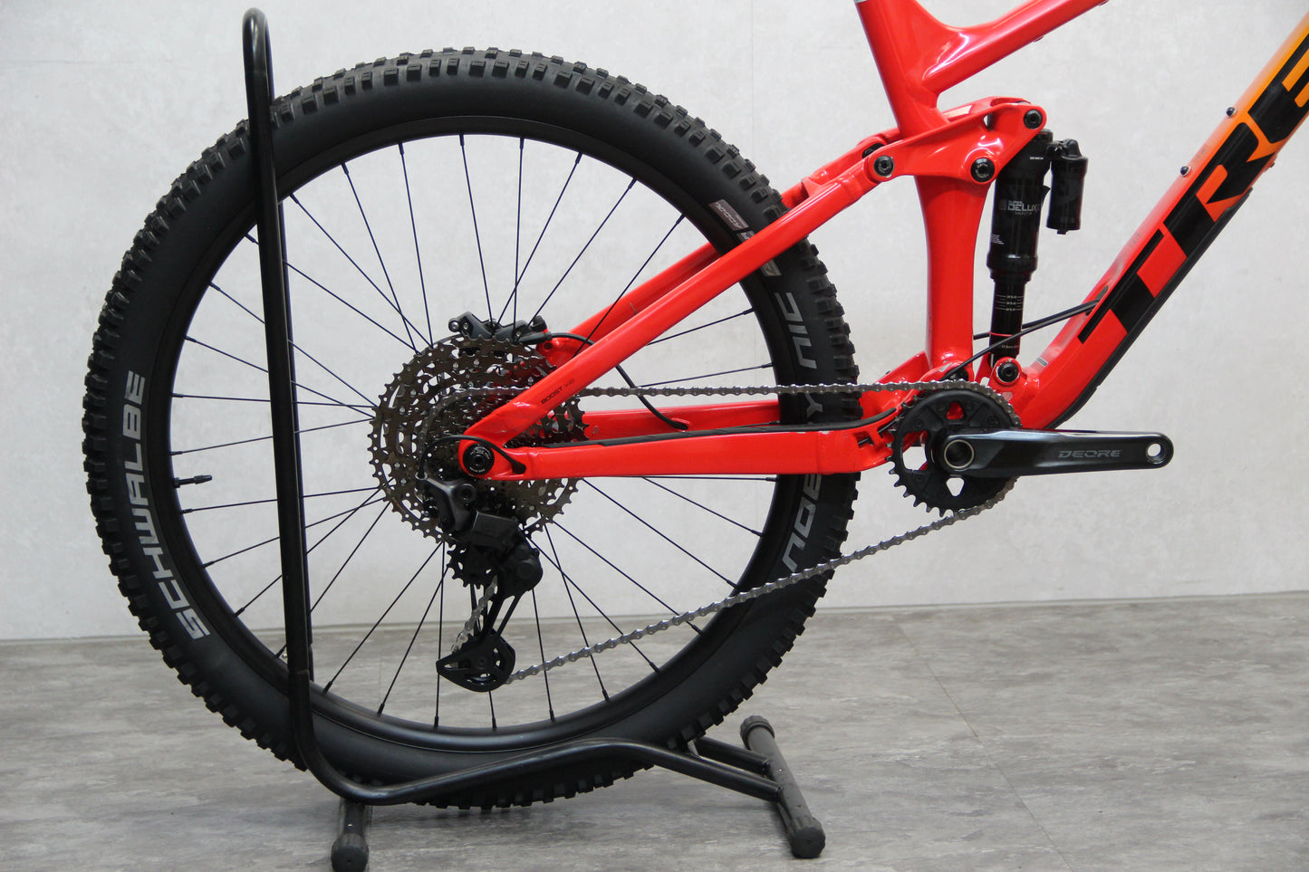 2021 Trek Remedy 8