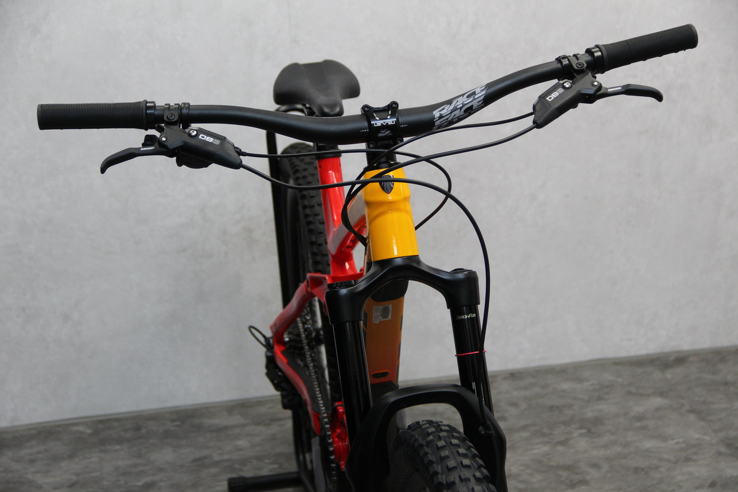 2021 Trek Remedy 8
