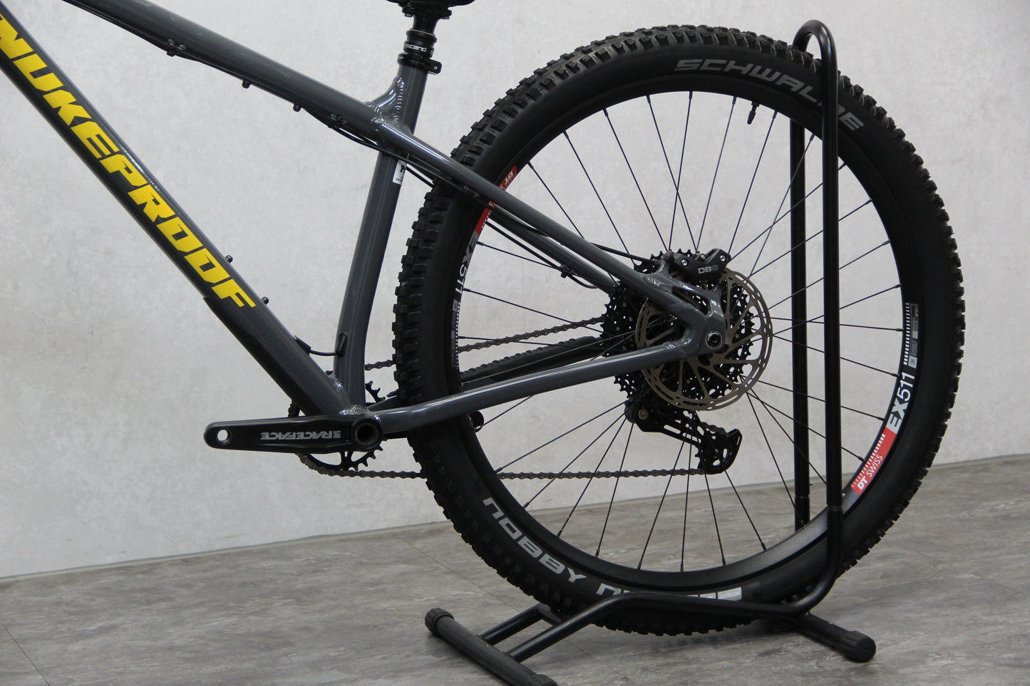 2023 Nukeproof Scout
