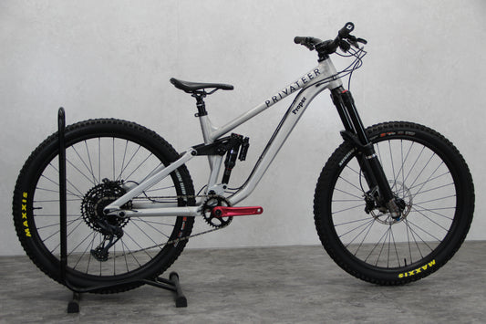 2020 Privateer 161