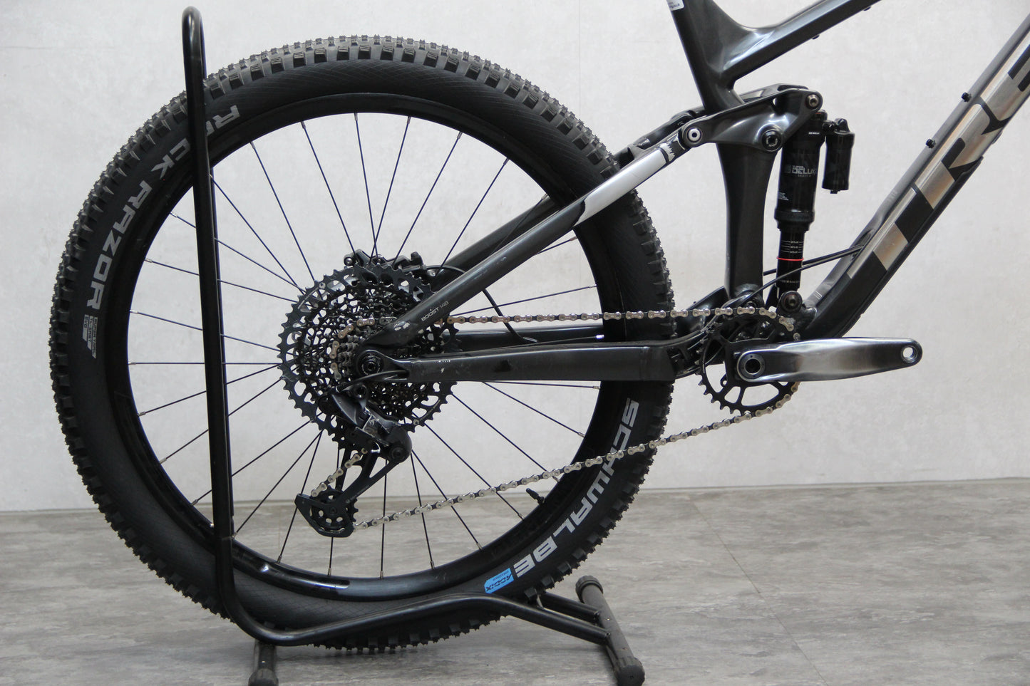 2021 Trek Remedy 8