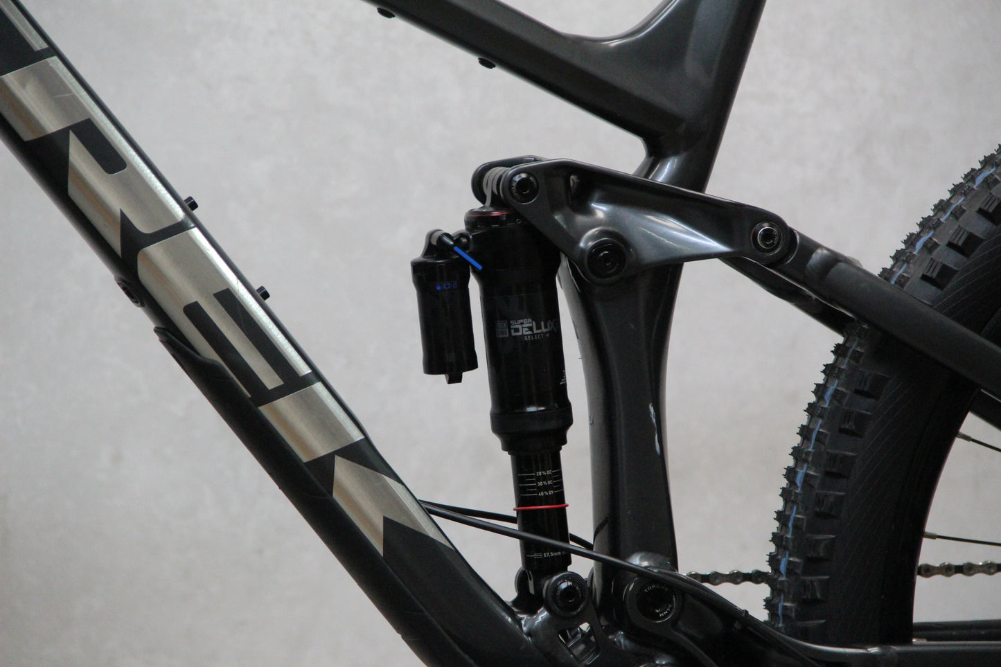 2021 Trek Remedy 8