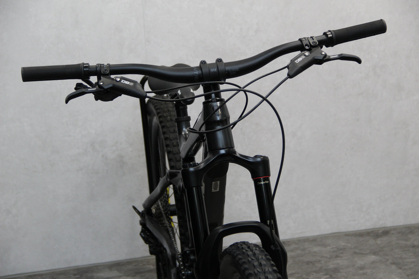 2021 Trek Remedy 8