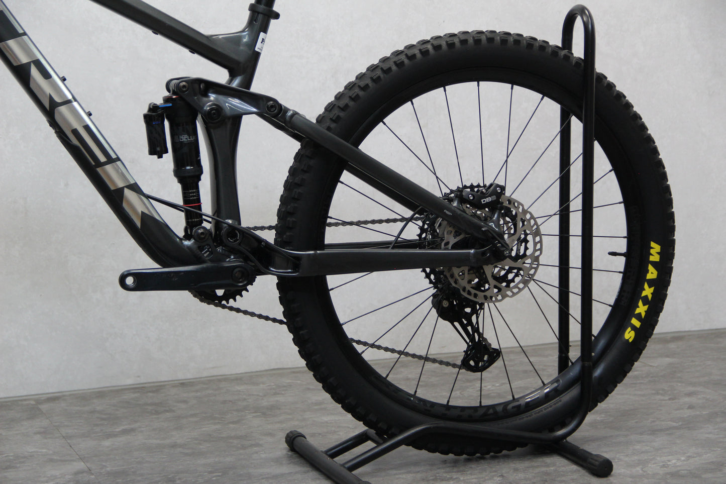 2021 Trek Remedy 8